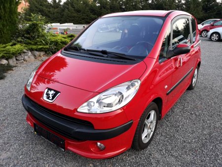 Peugeot 1007 1.4i Trendy