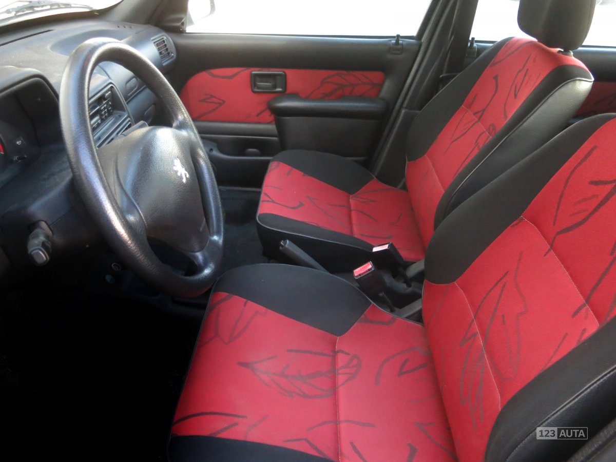 Peugeot 106, 2001 - pohled č. 11