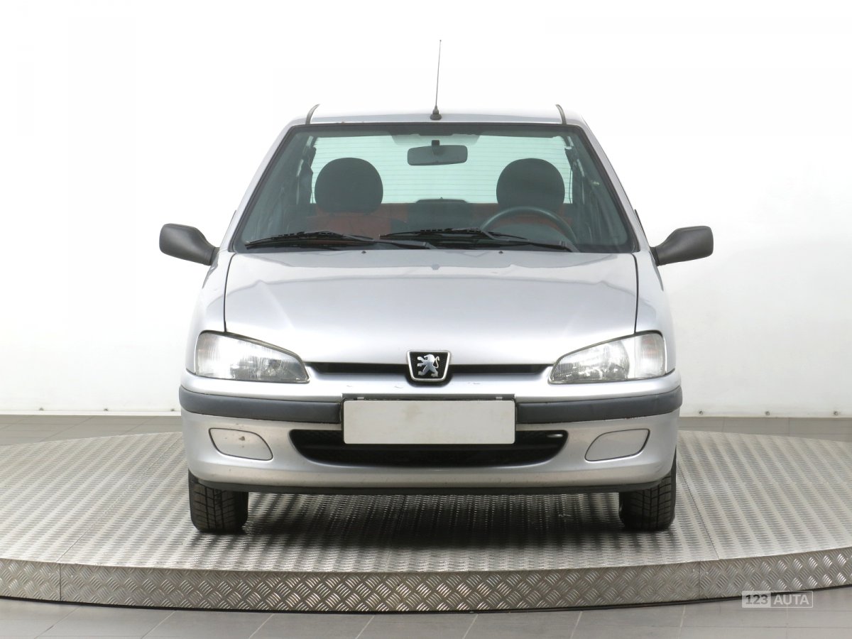 Peugeot 106, 2001 - pohled č. 2