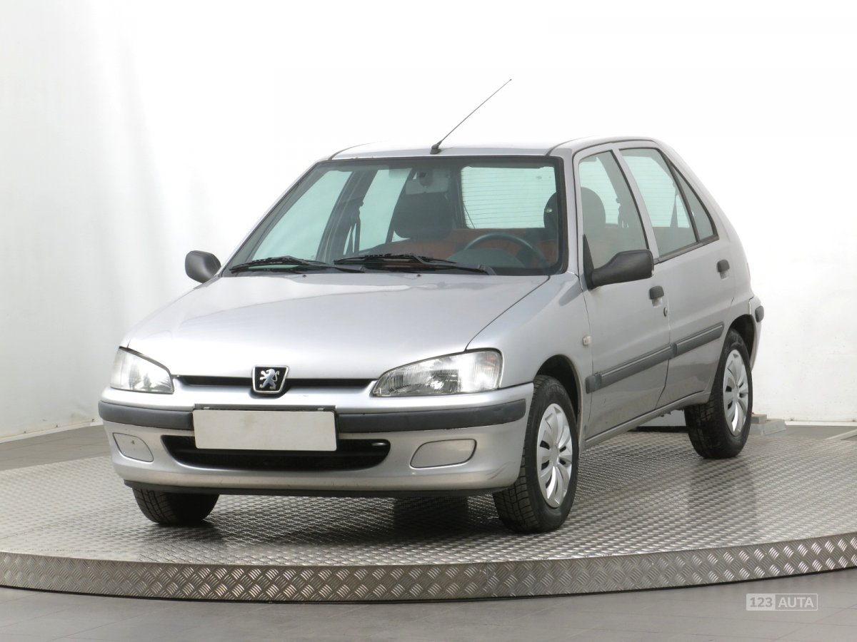 Peugeot 106, 2001 - pohled č. 3
