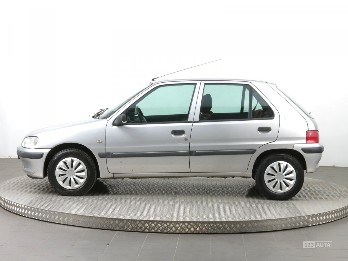 Peugeot 106, 2001 - pohled č. 4