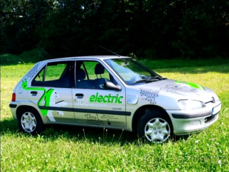 Peugeot 106, 2002 - pohled č. 2