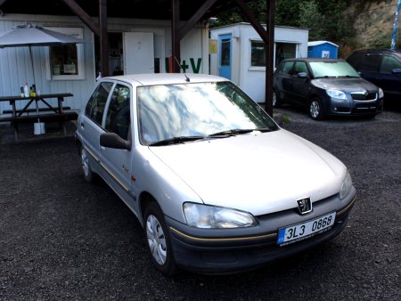Peugeot 106, 1997 - pohled č. 3