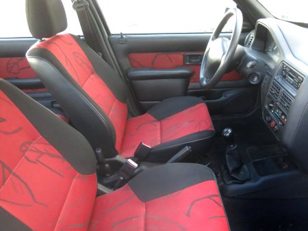 Peugeot 106, 2001 - pohled č. 12