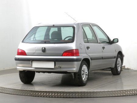 Peugeot 106, 2001 - pohled č. 7