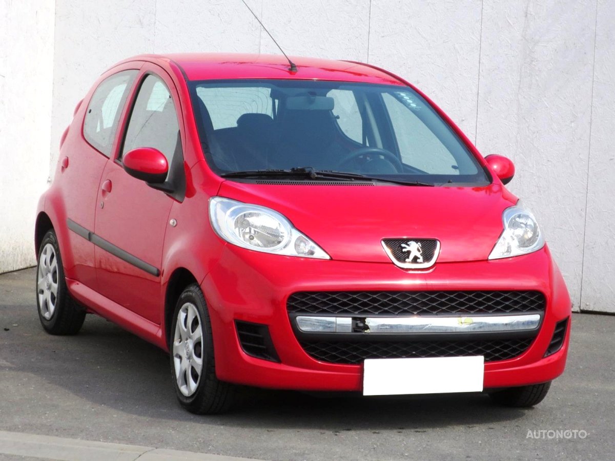 Peugeot 107, 2010 - pohled č. 1
