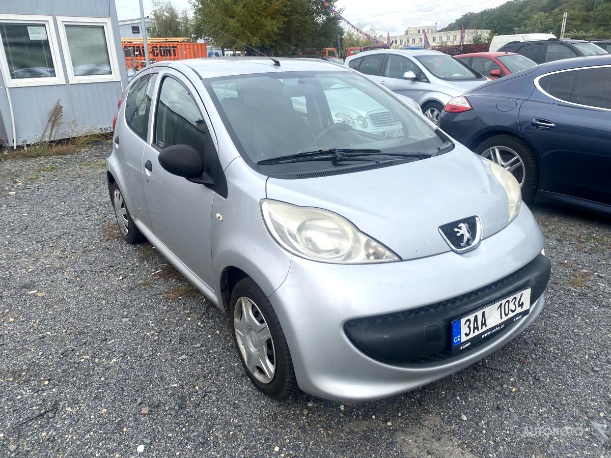 Peugeot 107, 2005 - celkový pohled
