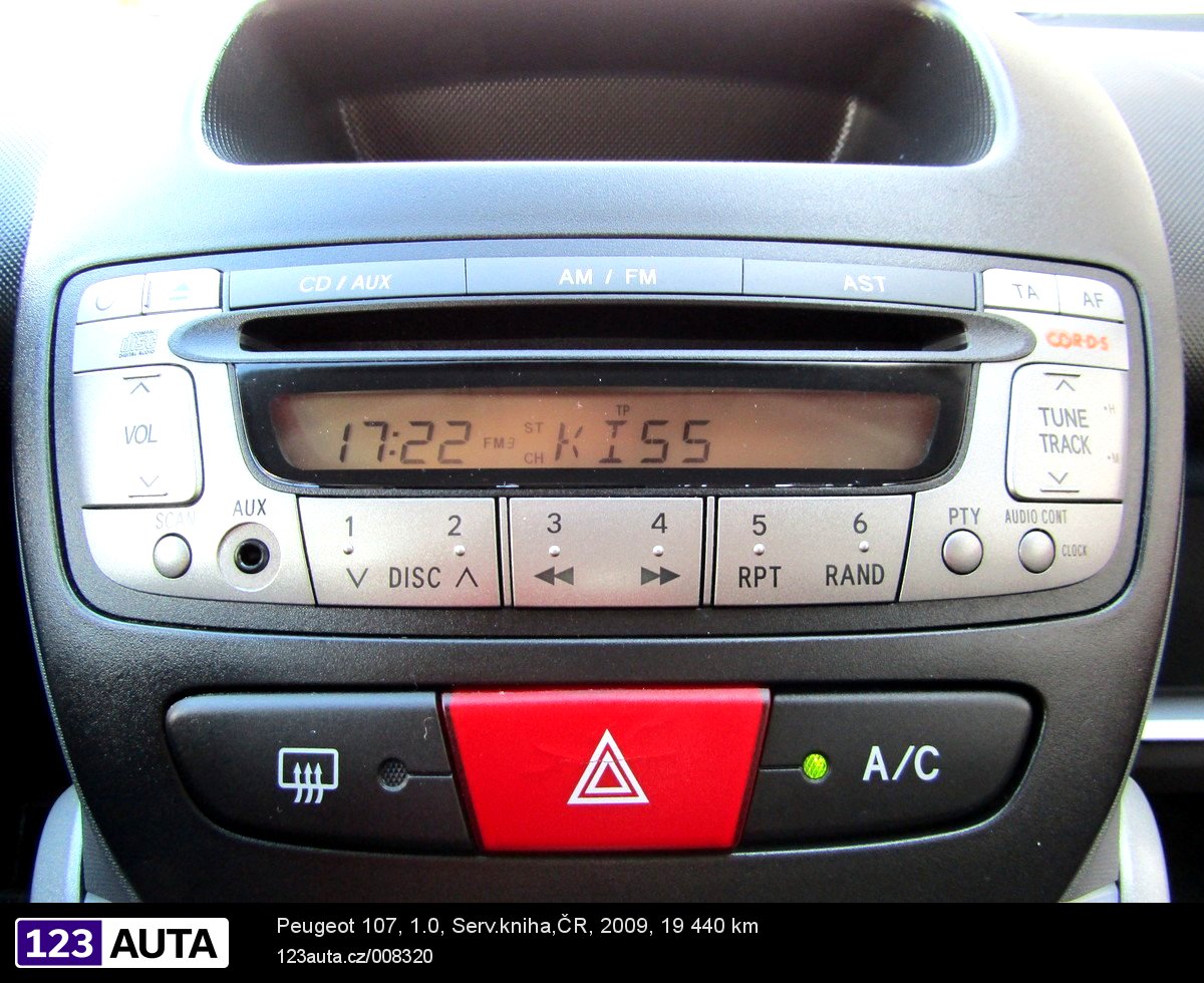 Peugeot 107, 2009 - pohled č. 20