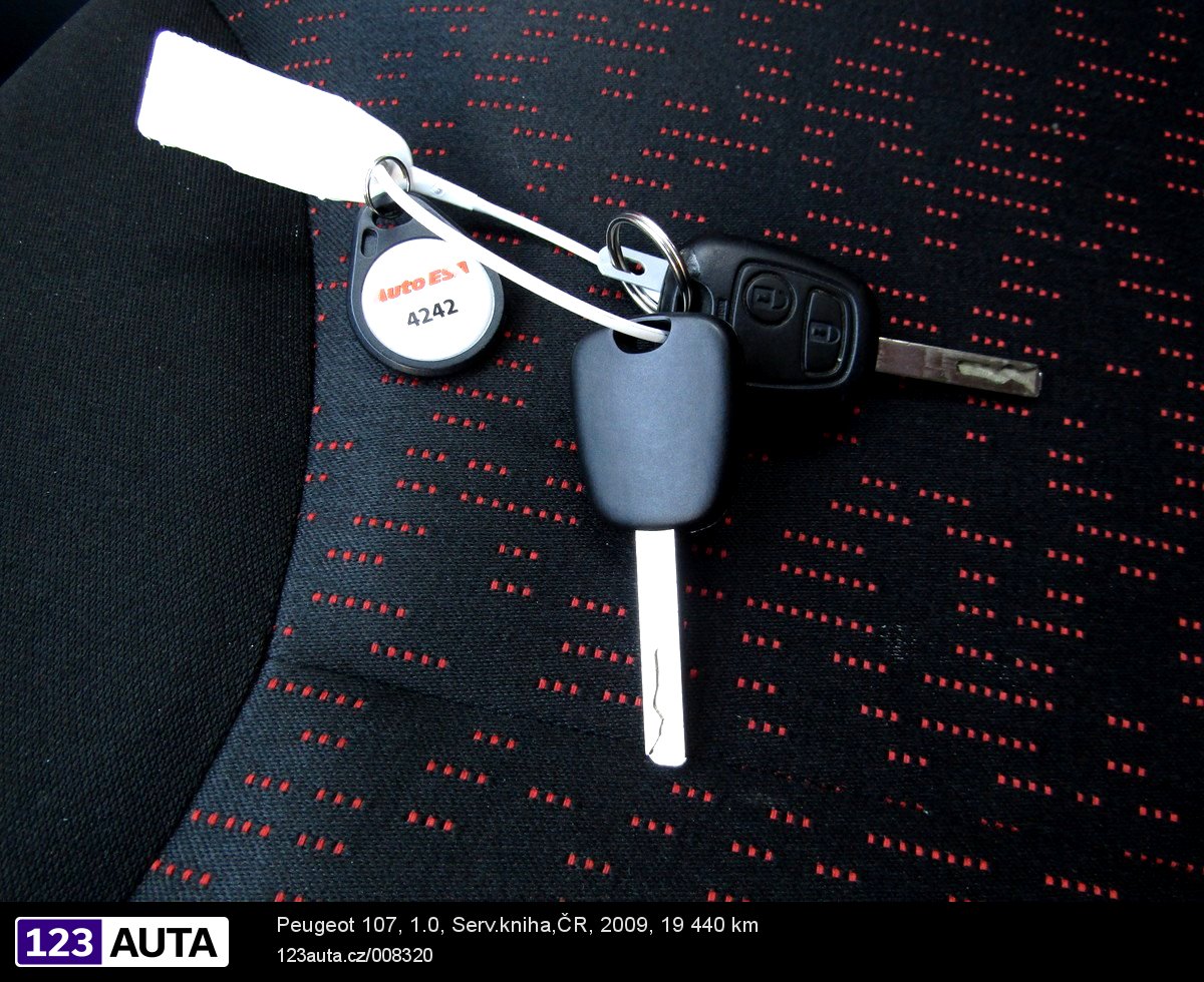 Peugeot 107, 2009 - pohled č. 25