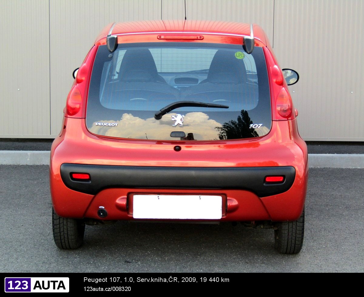 Peugeot 107, 2009 - pohled č. 6