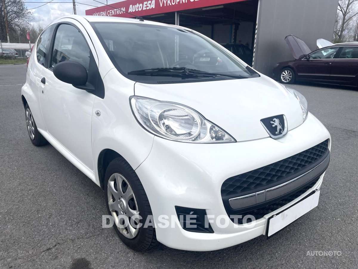 Peugeot 107, 2009 - pohled č. 1