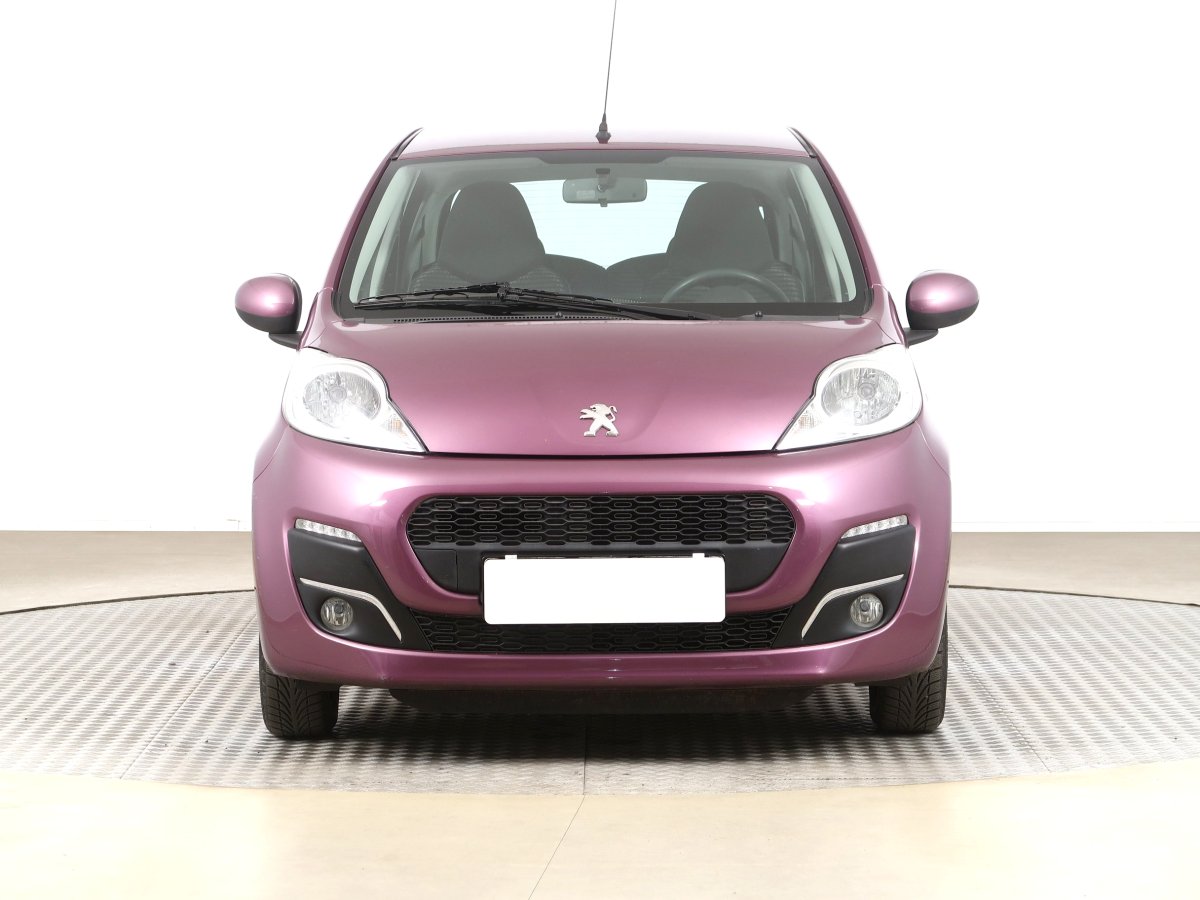 Peugeot 107, 2012 - pohled č. 2