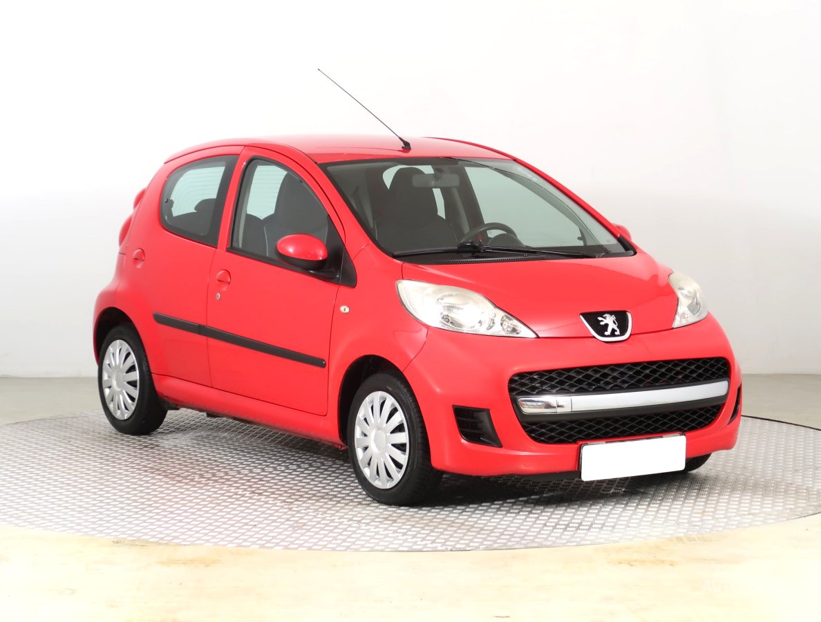 Peugeot 107, 2010 - celkový pohled