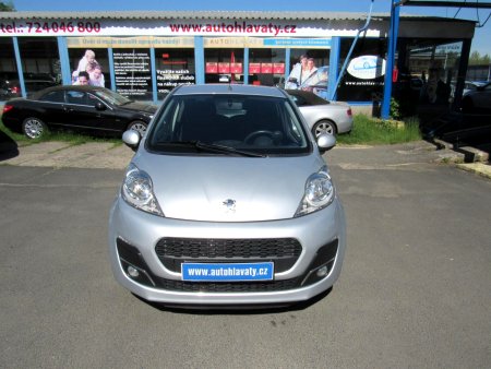 Peugeot 107, 2013 - pohled č. 2