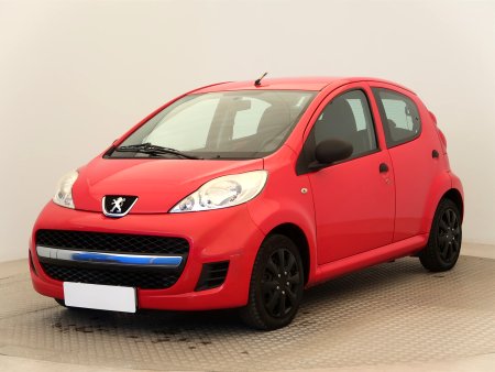 Peugeot 107, 2010 - pohled č. 3