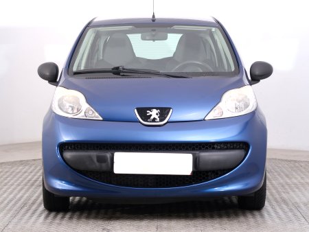 Peugeot 107, 2008 - pohled č. 2