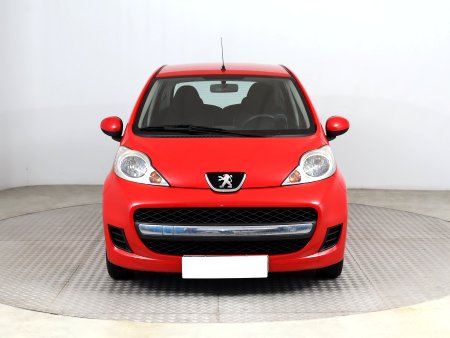 Peugeot 107, 2010 - pohled č. 2
