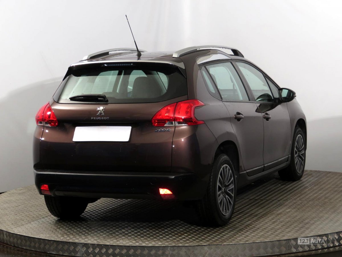 Peugeot 2008, 2014 - pohled č. 7