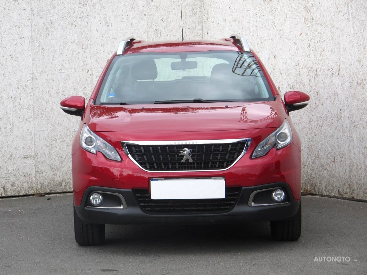 Peugeot 2008, 2018 - pohled č. 2
