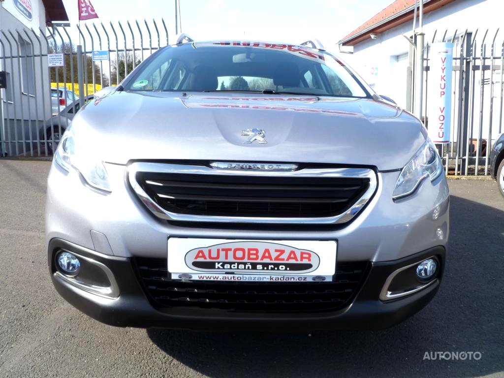 Peugeot 2008, 2013 - pohled č. 2