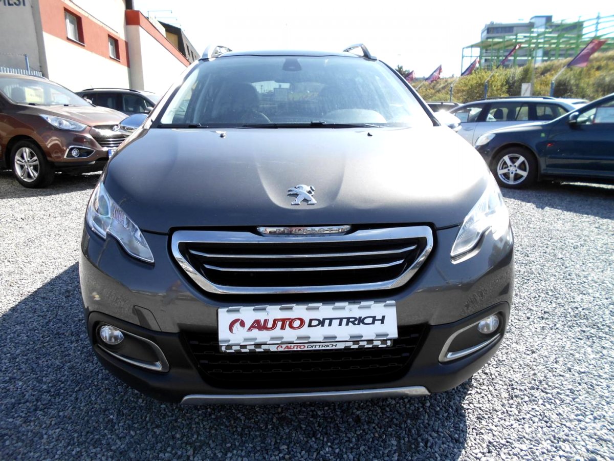 Peugeot 2008, 2016 - pohled č. 3