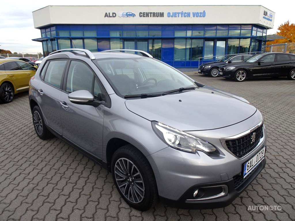 Peugeot 2008, 2017 - celkový pohled