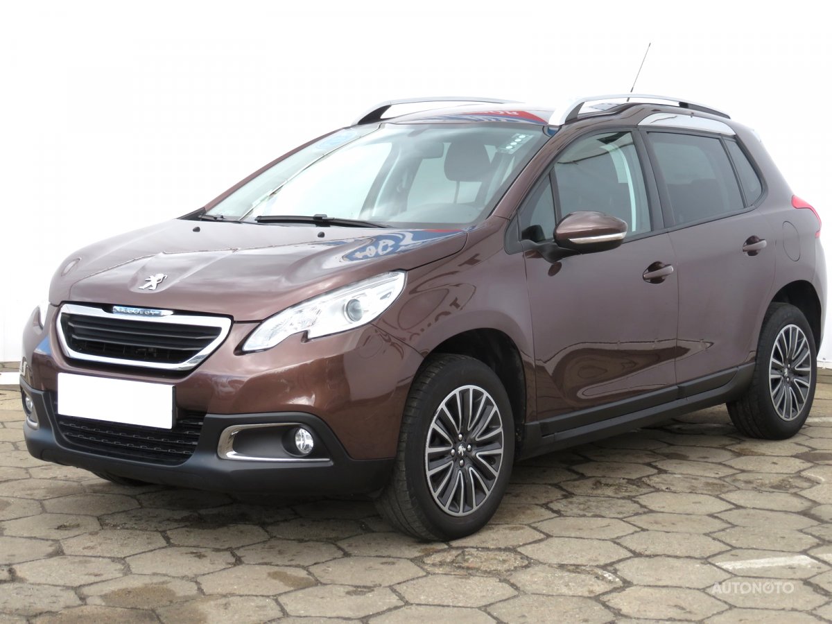Peugeot 2008, 2014 - pohled č. 3