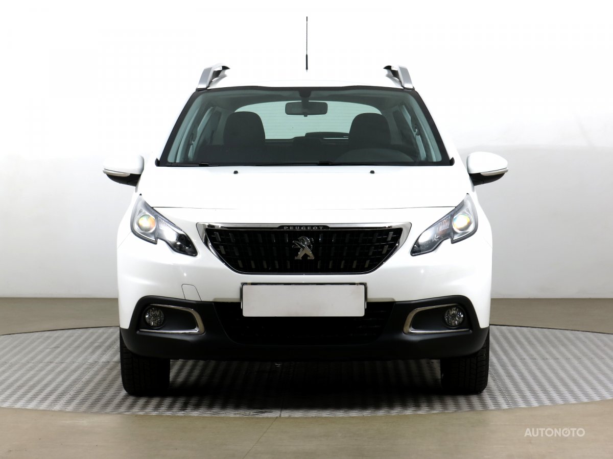 Peugeot 2008, 2018 - pohled č. 2