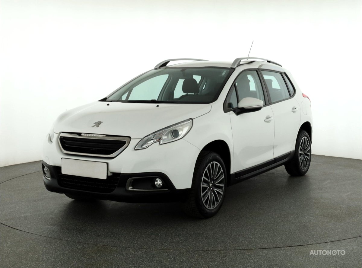Peugeot 2008, 2016 - pohled č. 3