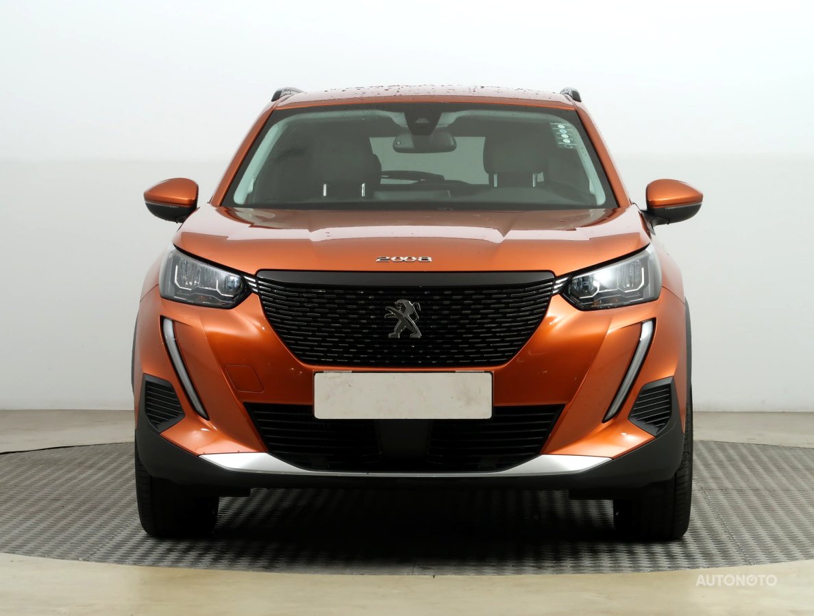 Peugeot 2008, 2021 - pohled č. 2