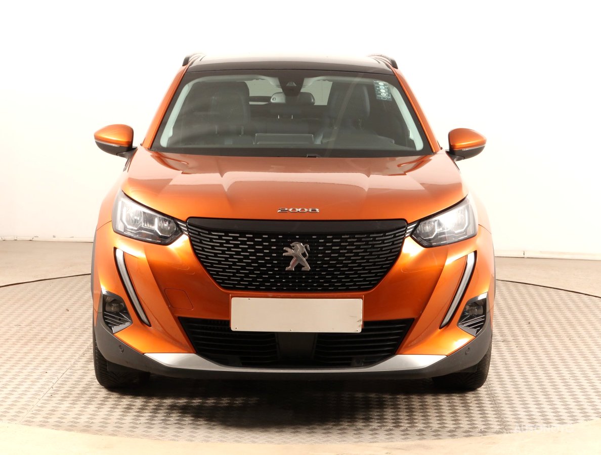 Peugeot 2008, 2020 - pohled č. 2