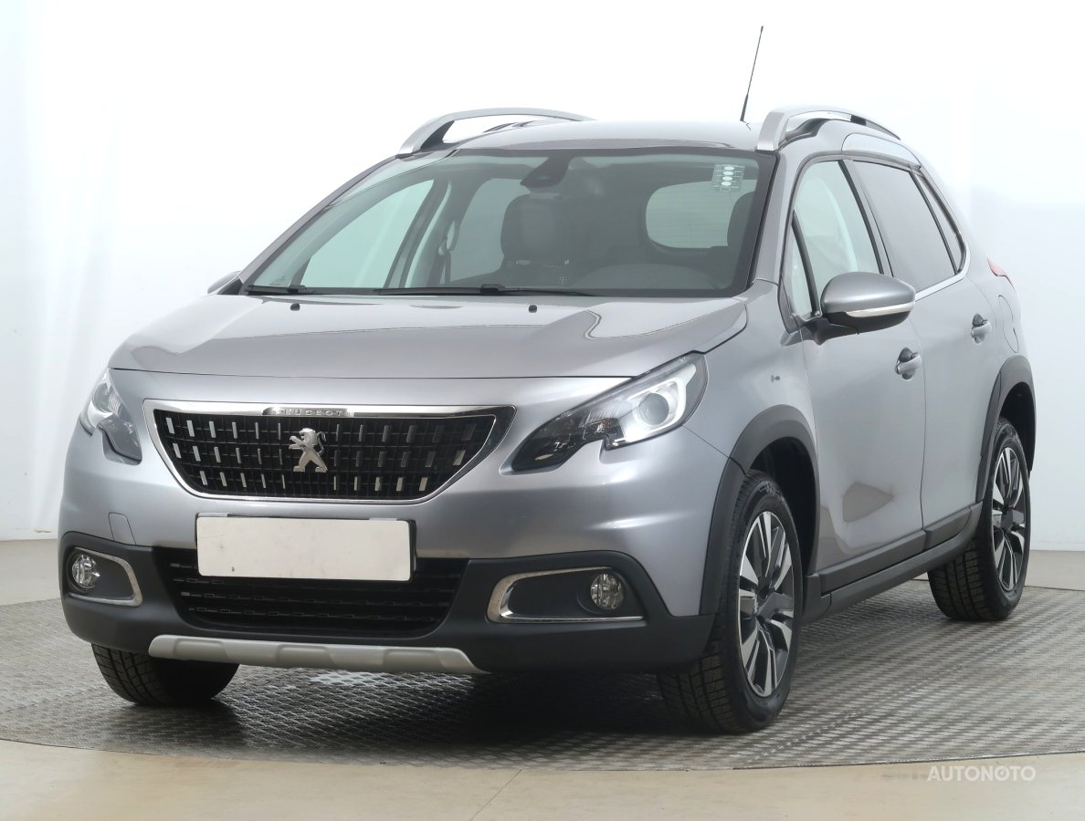 Peugeot 2008, 2019 - pohled č. 3