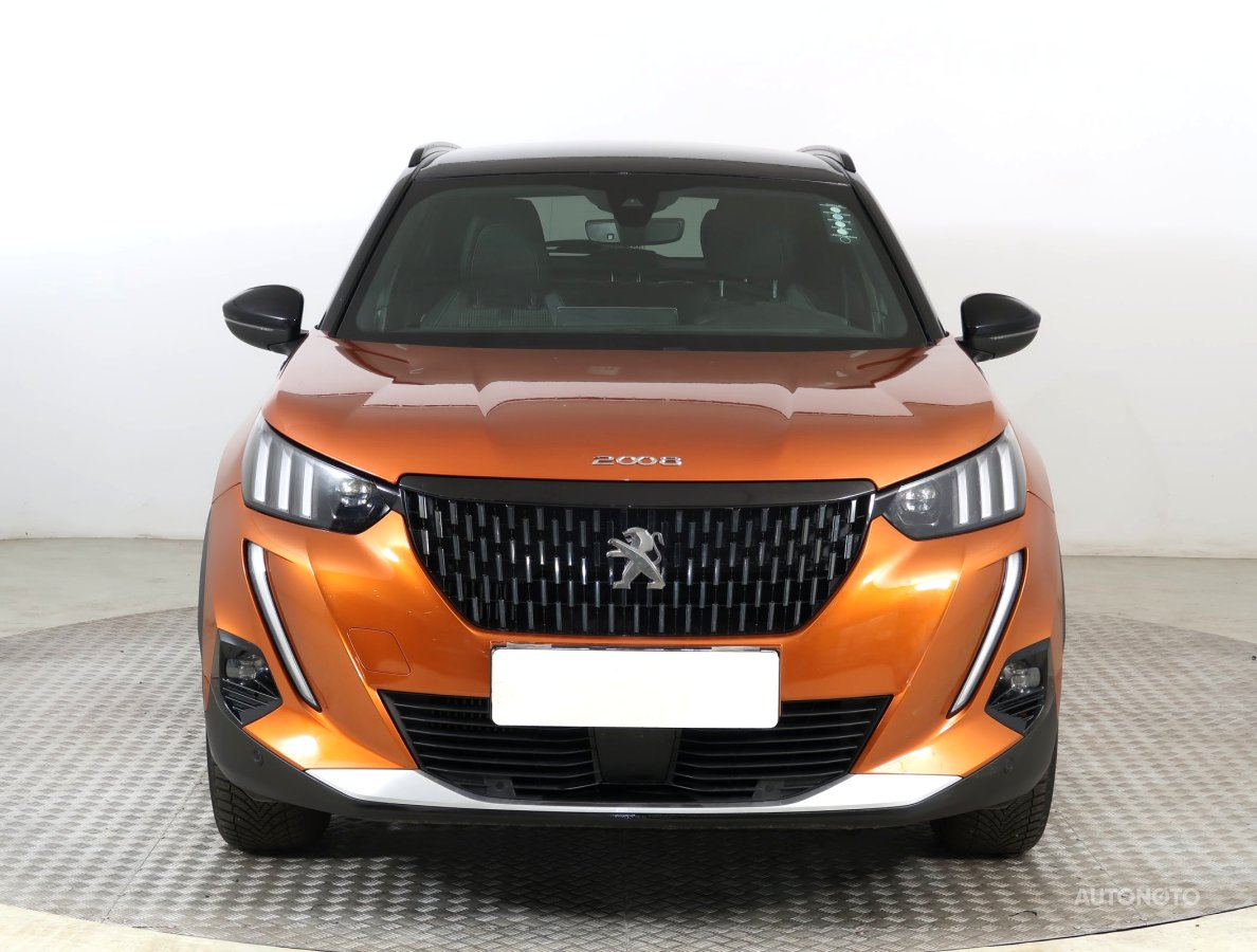 Peugeot 2008, 2021 - pohled č. 2
