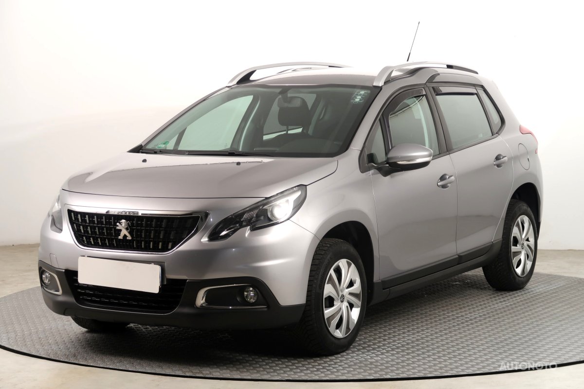 Peugeot 2008, 2018 - pohled č. 3
