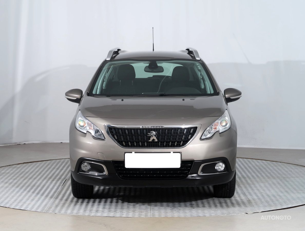 Peugeot 2008, 2016 - pohled č. 2