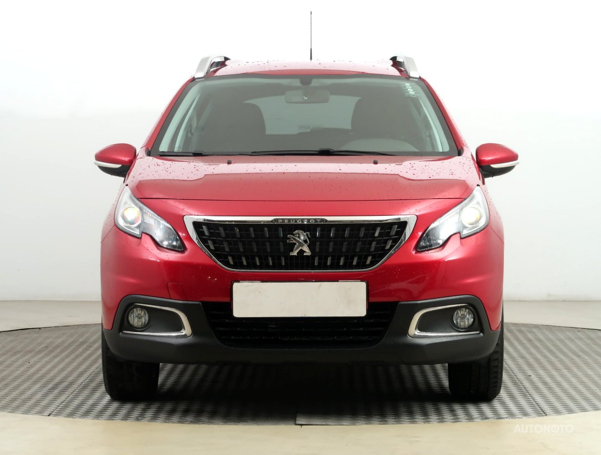 Peugeot 2008, 2017 - pohled č. 2
