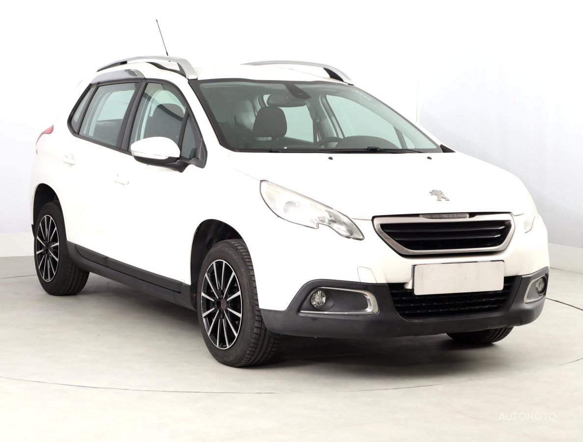 Peugeot 2008, 2014 - celkový pohled