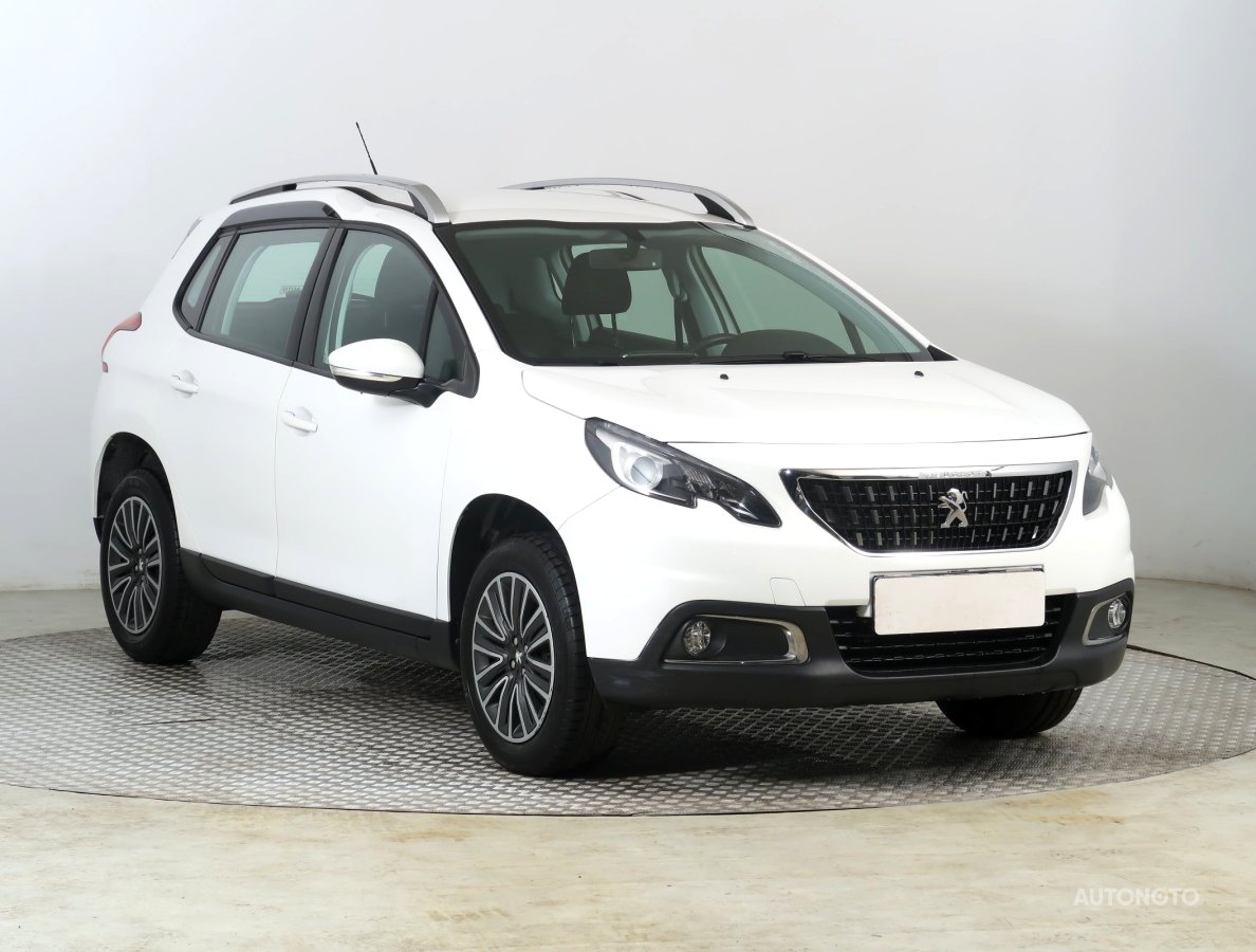 Peugeot 2008, 2019 - celkový pohled