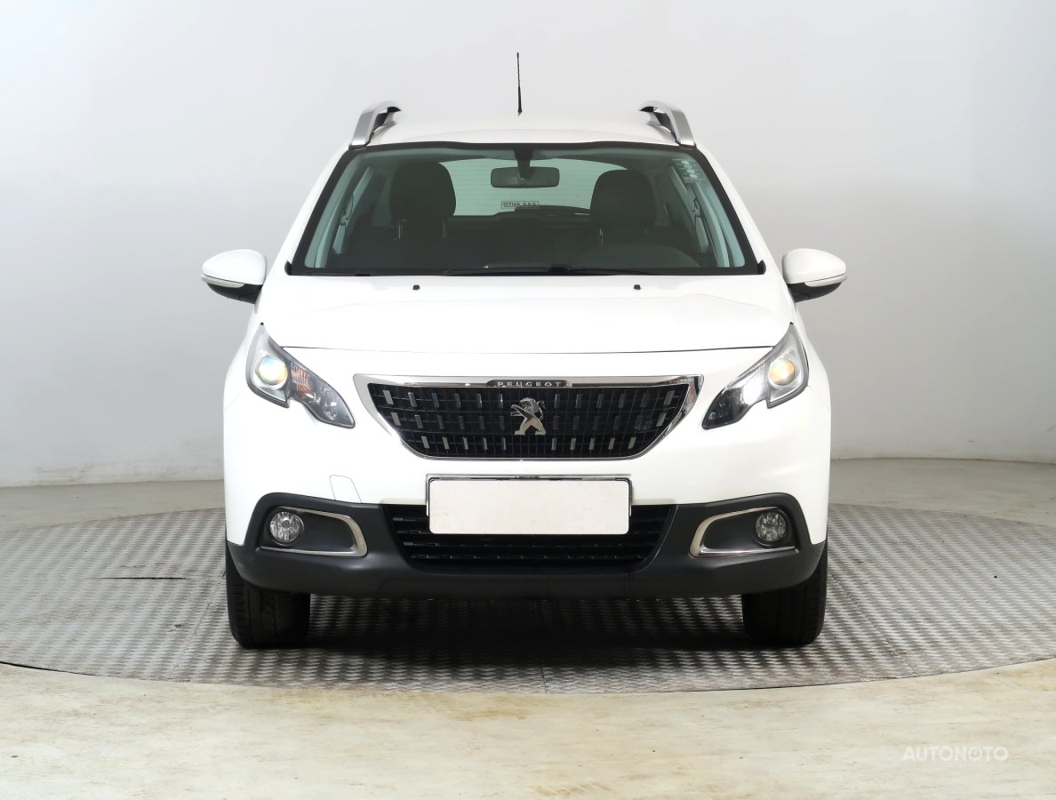 Peugeot 2008, 2019 - pohled č. 2