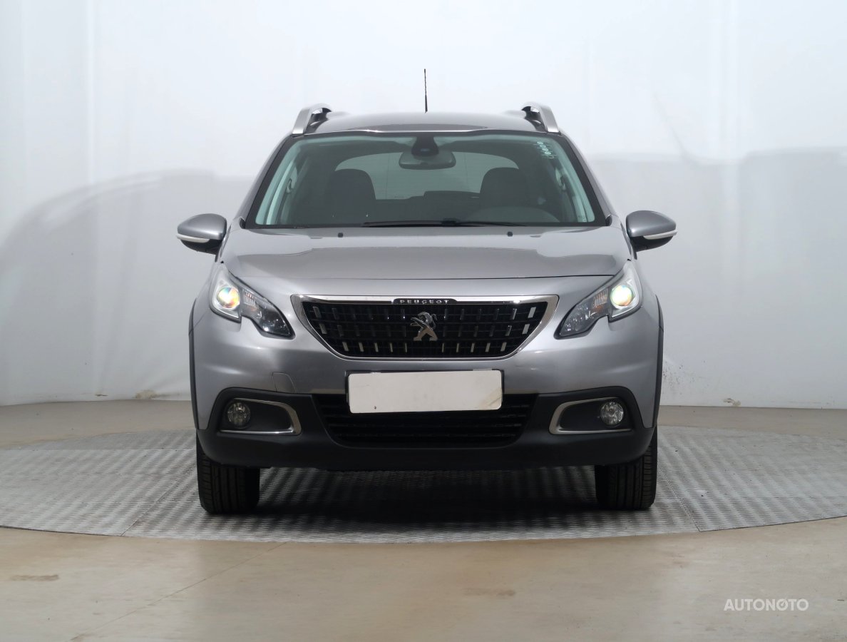 Peugeot 2008, 2019 - pohled č. 2