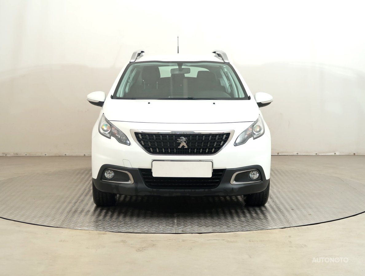 Peugeot 2008, 2019 - pohled č. 2
