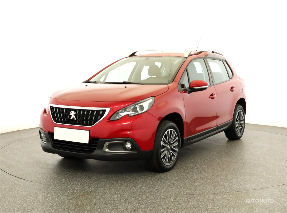 Peugeot 2008, 2018 - pohled č. 3