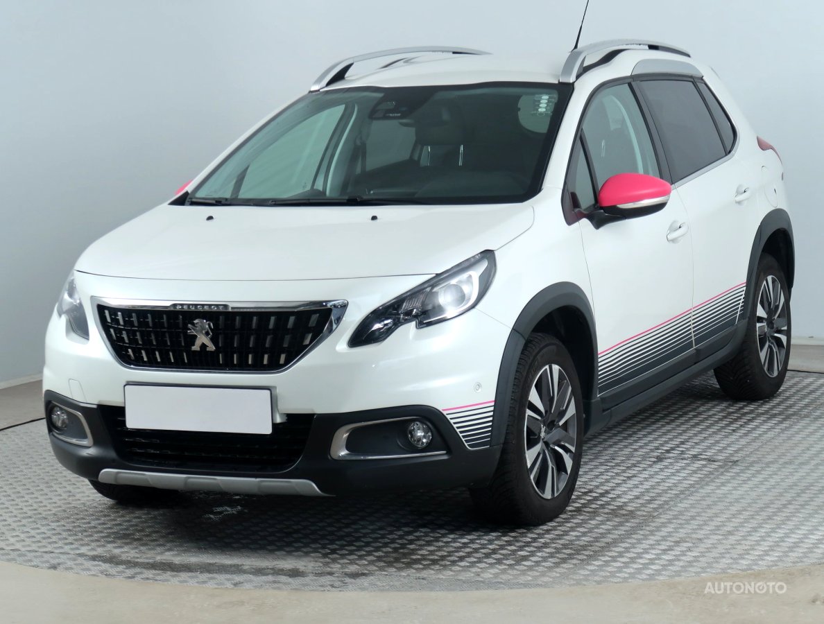 Peugeot 2008, 2017 - pohled č. 3