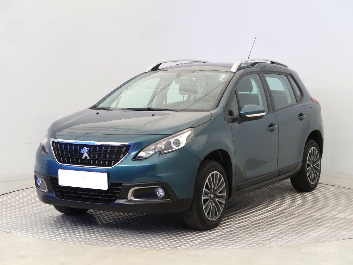 Peugeot 2008, 2017 - pohled č. 3