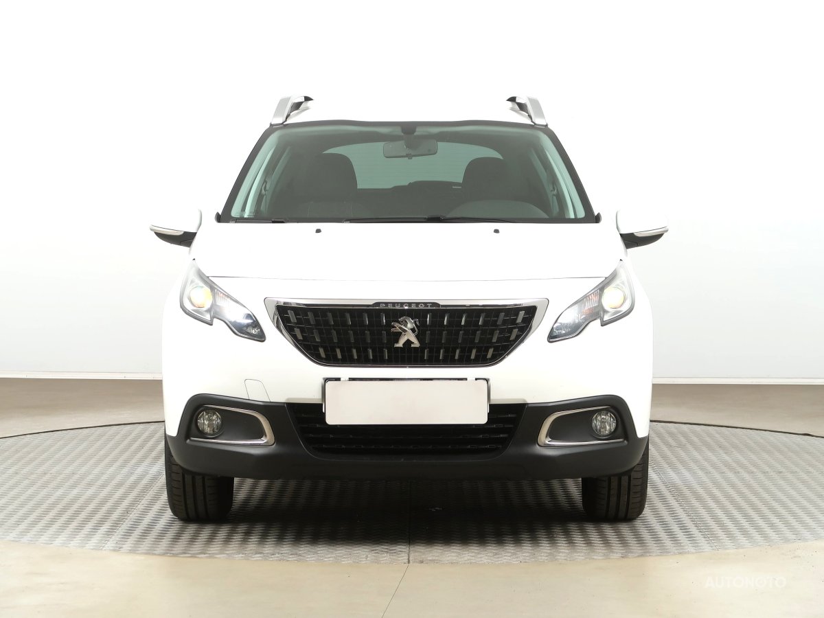 Peugeot 2008, 2017 - pohled č. 2