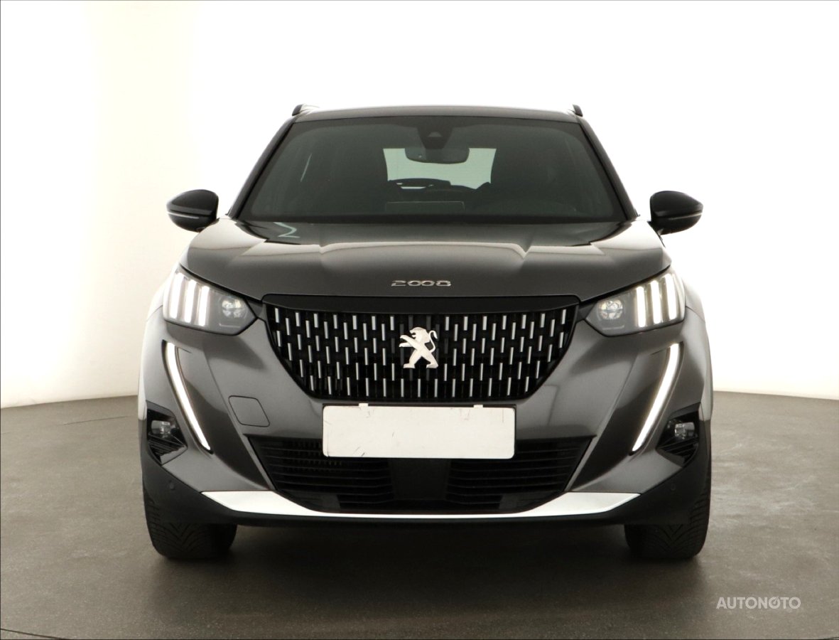 Peugeot 2008, 2021 - pohled č. 2
