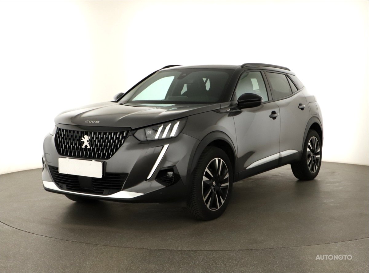 Peugeot 2008, 2021 - pohled č. 3