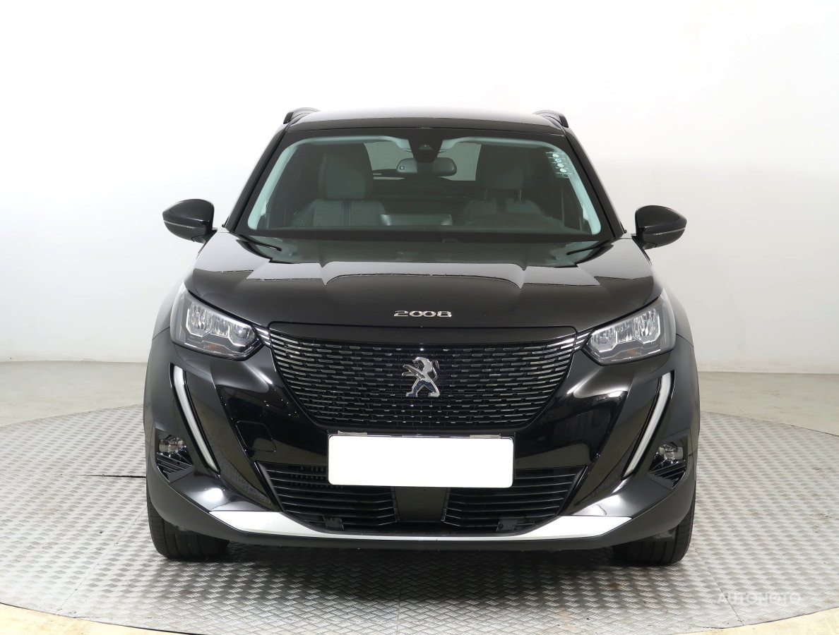Peugeot 2008, 2021 - pohled č. 2