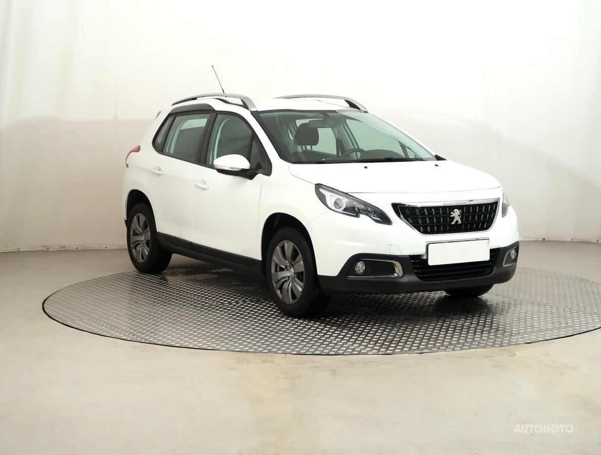 Peugeot 2008, 2017 - celkový pohled