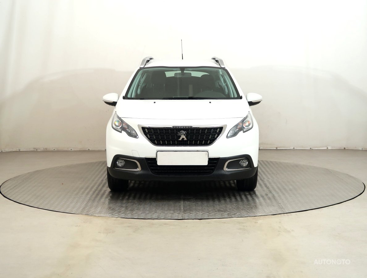 Peugeot 2008, 2017 - pohled č. 2